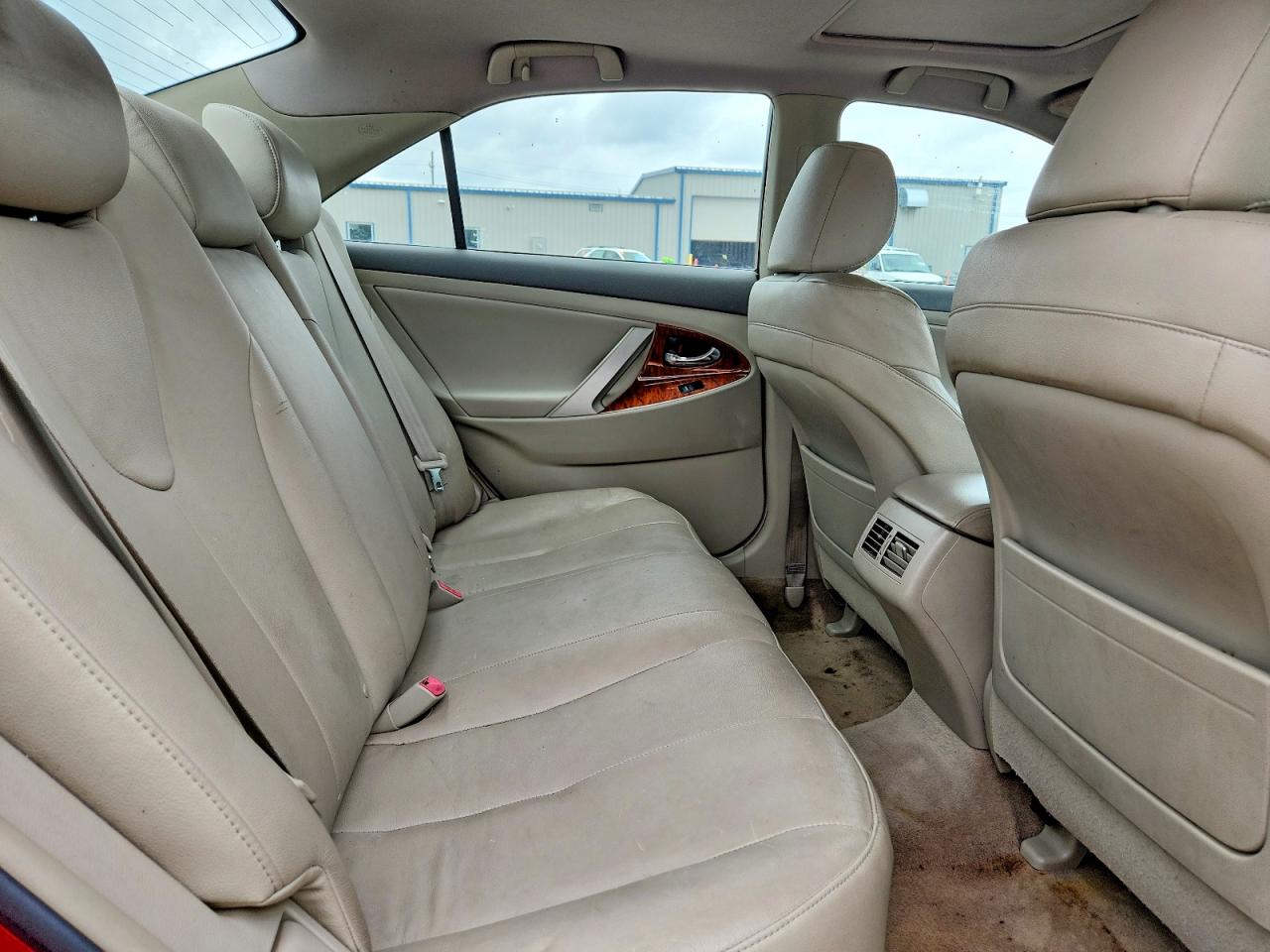 Toyota Camry Xle V6