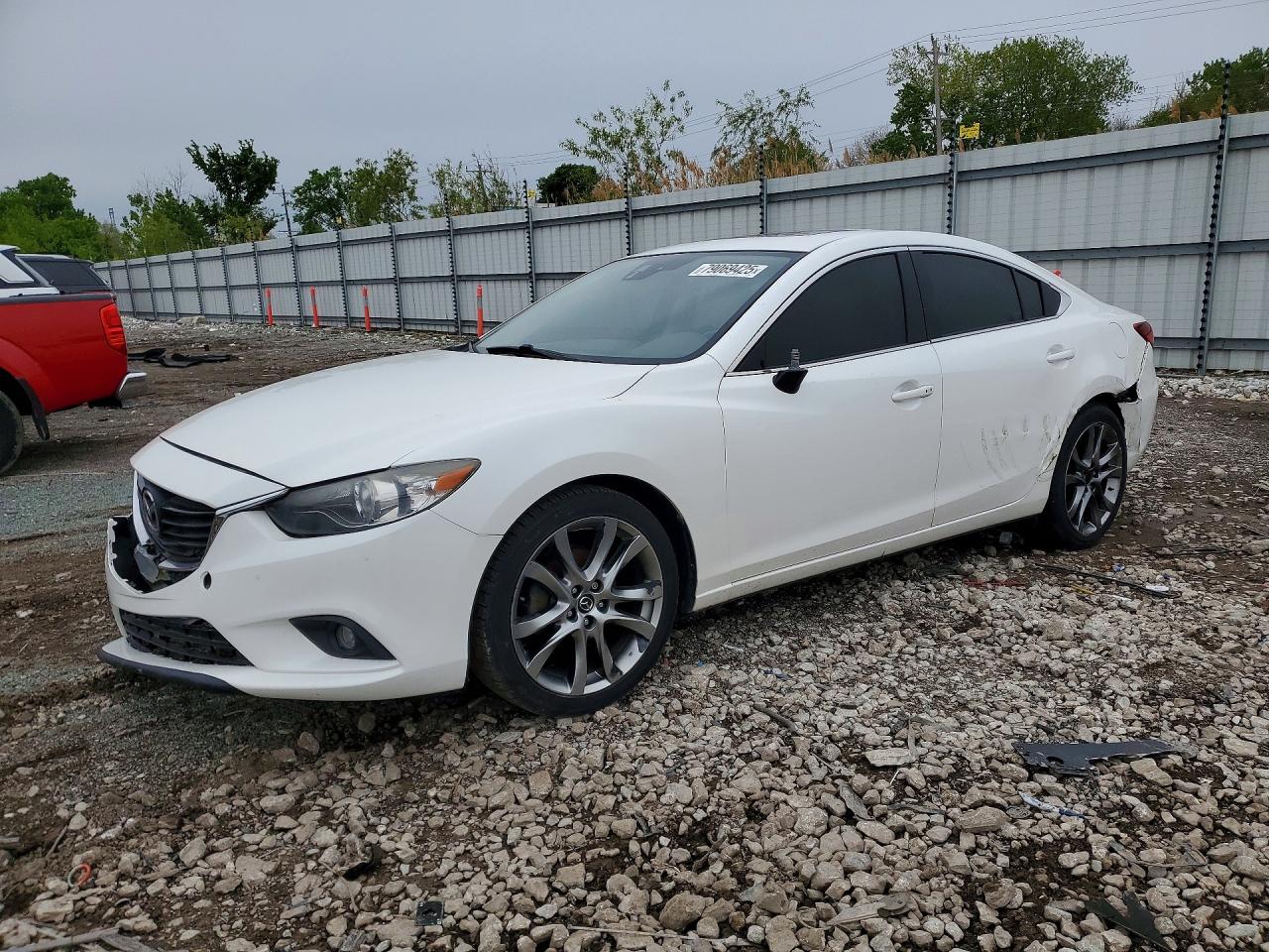 Salvage Mazda 6 Image