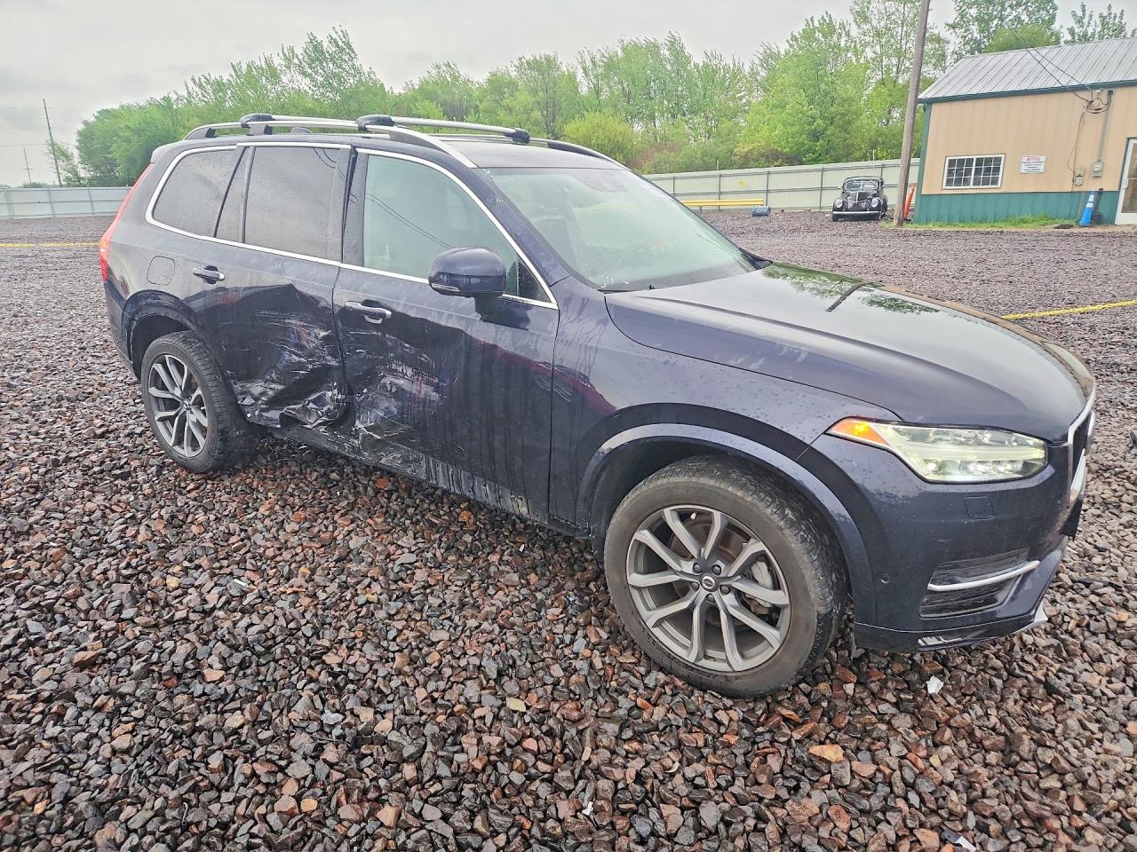 Volvo XC90 T6
