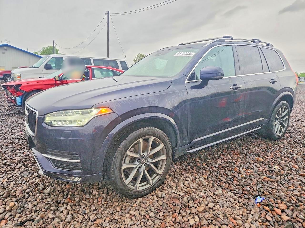 Salvage Volvo XC90 Image