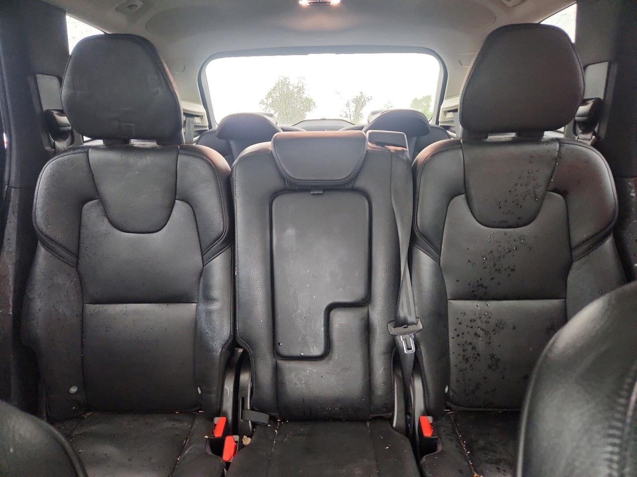 Volvo XC90 T6