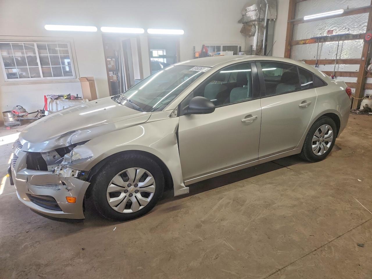 Salvage Chevrolet Cruze Image