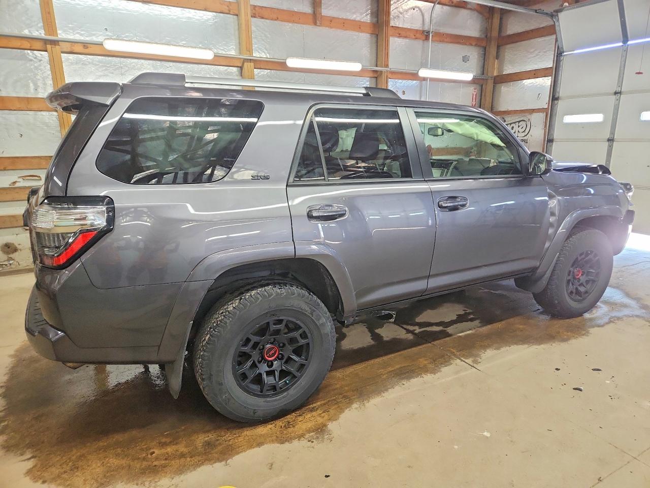 Toyota 4Runner Sr5