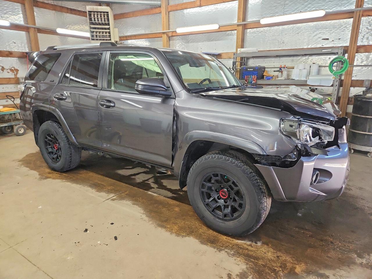 Toyota 4Runner Sr5