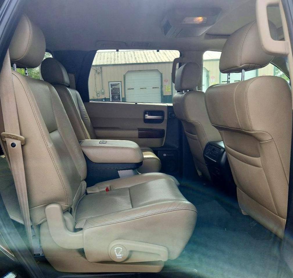 Toyota Sequoia Platinum