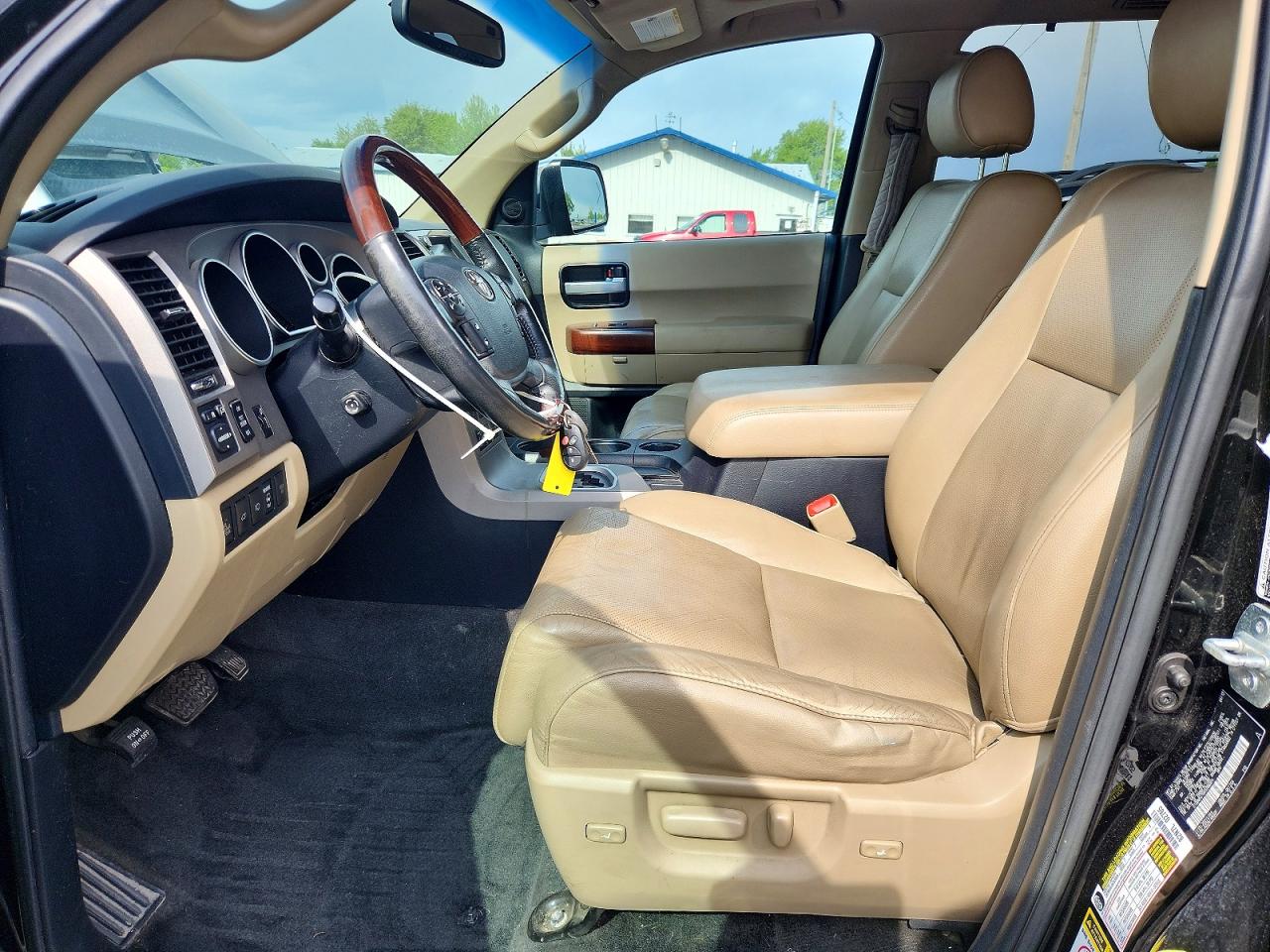 Toyota Sequoia Platinum