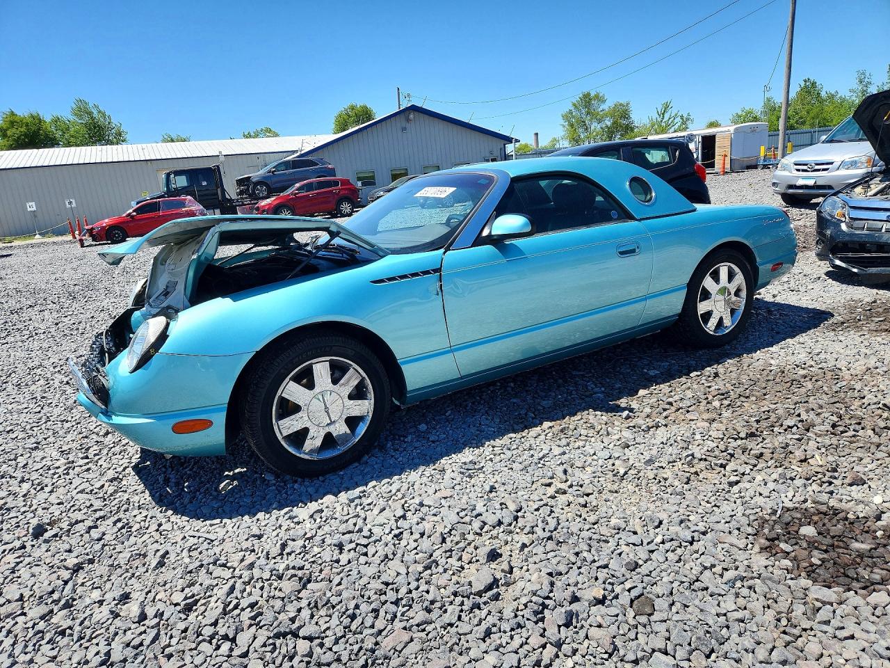 Salvage Ford Thunderbird Image