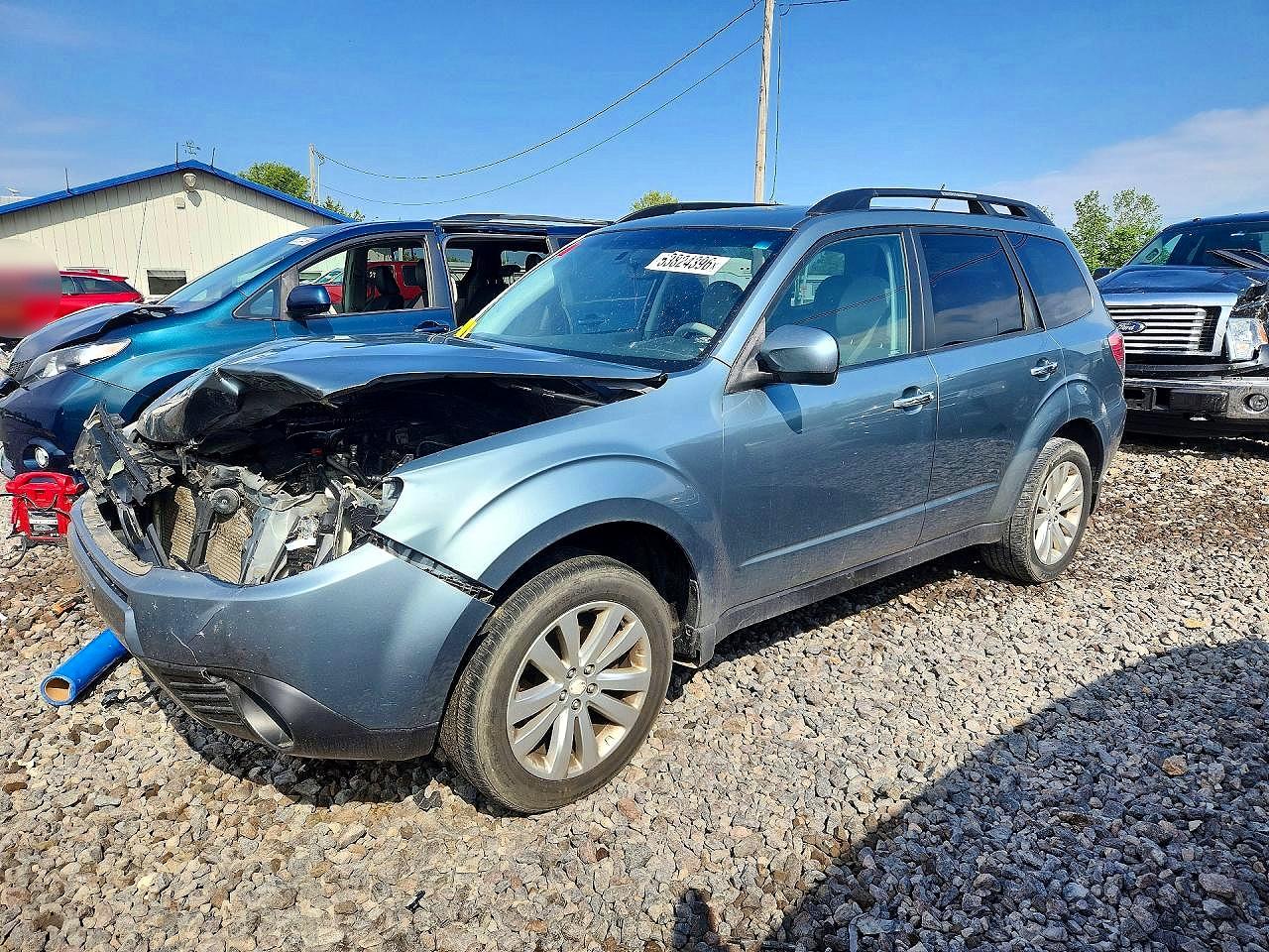 Salvage Subaru Forester Image