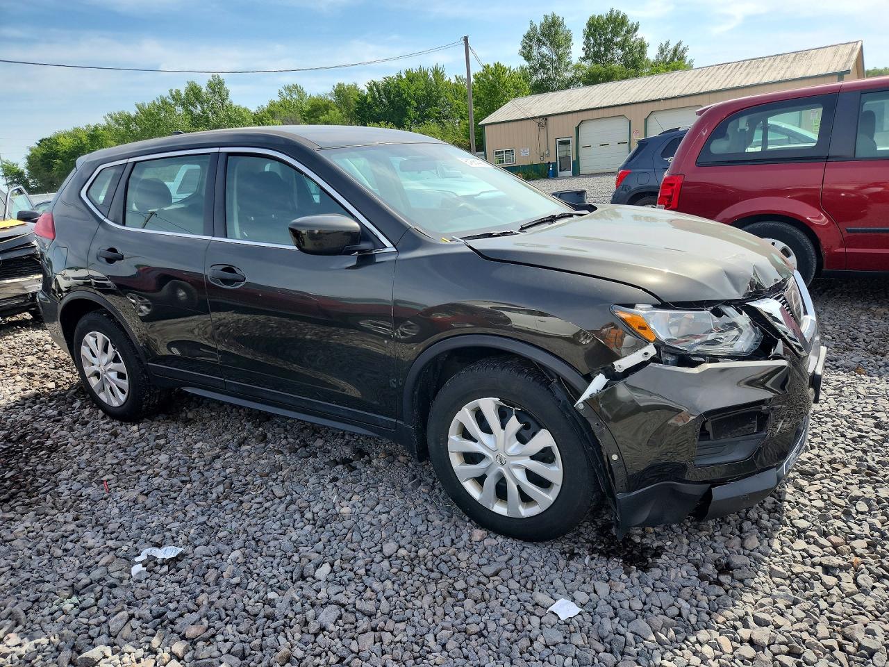 Nissan Rogue S