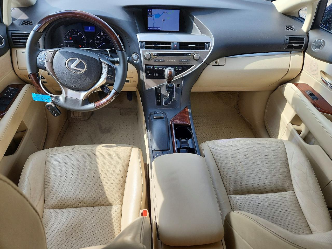 Lexus RX Base