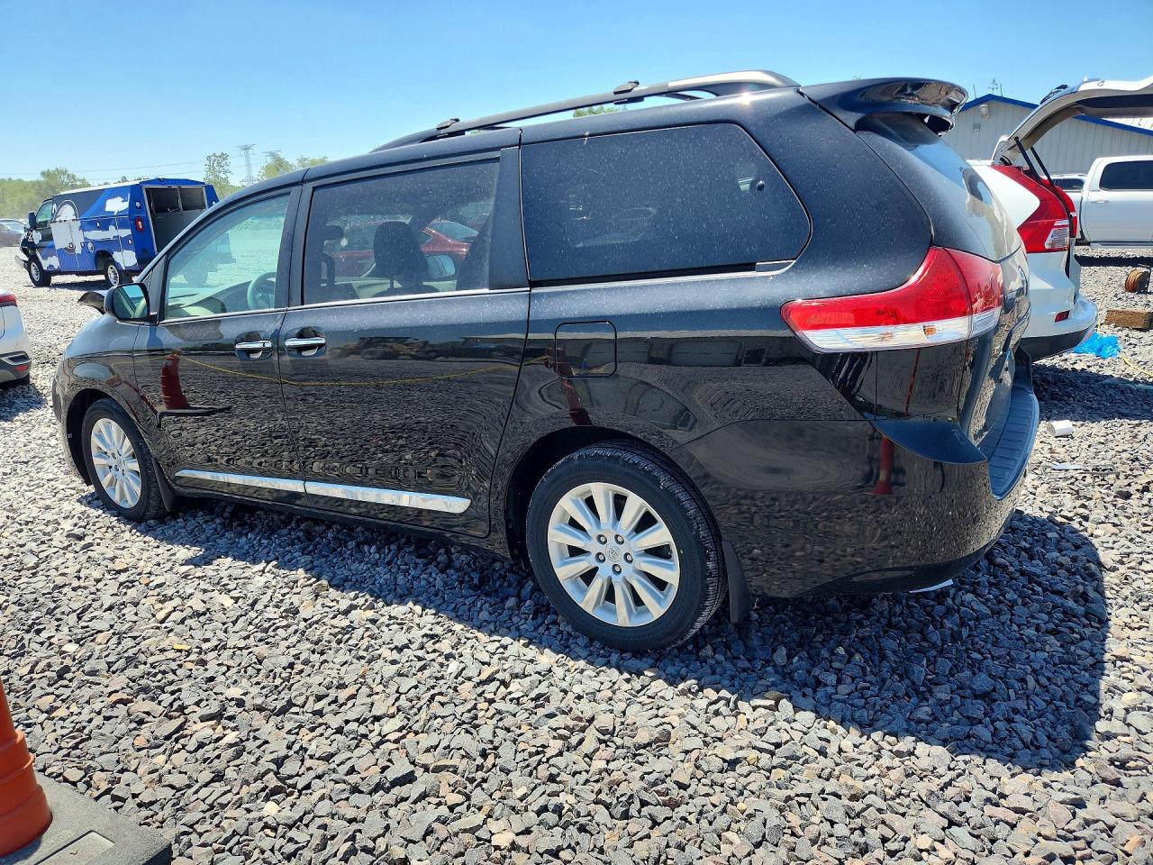 Toyota Sienna Xle 7-passenger