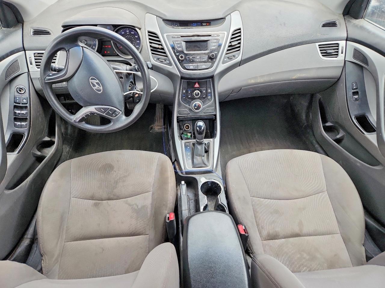 Hyundai ELANTRA Se