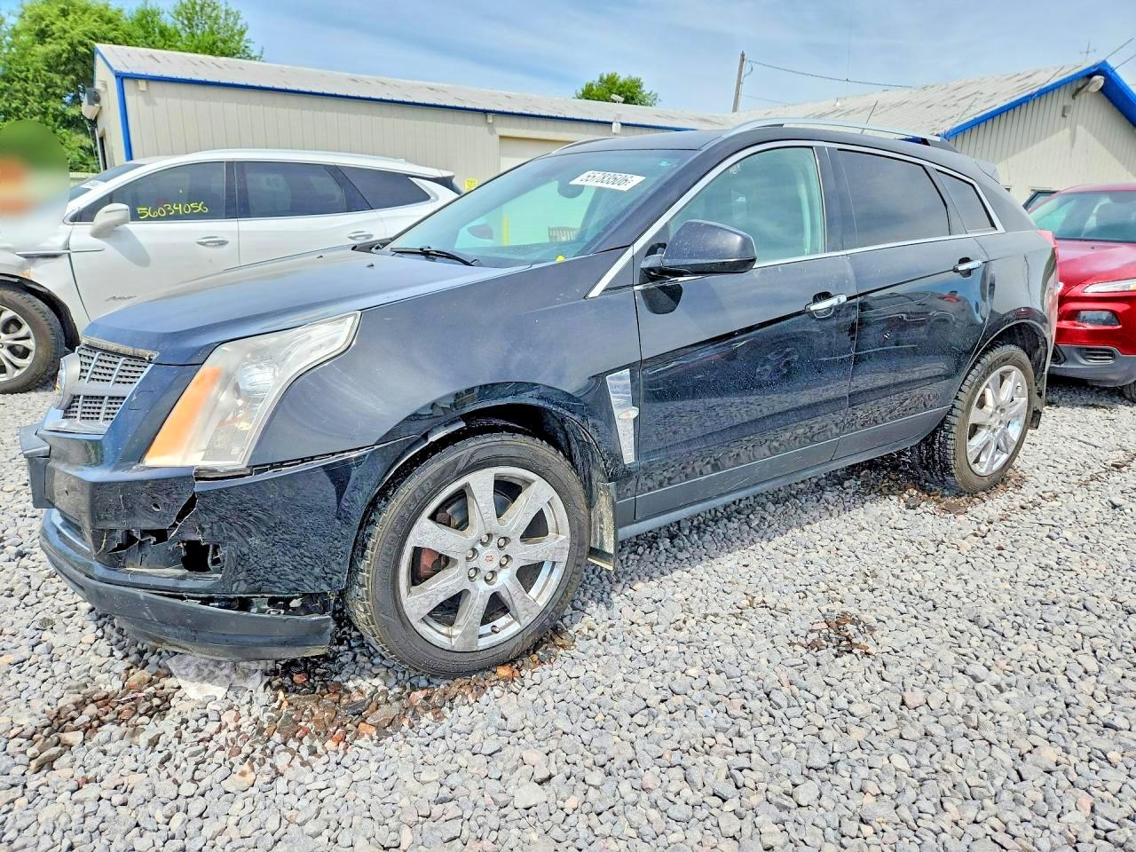 Salvage Cadillac SRX Image