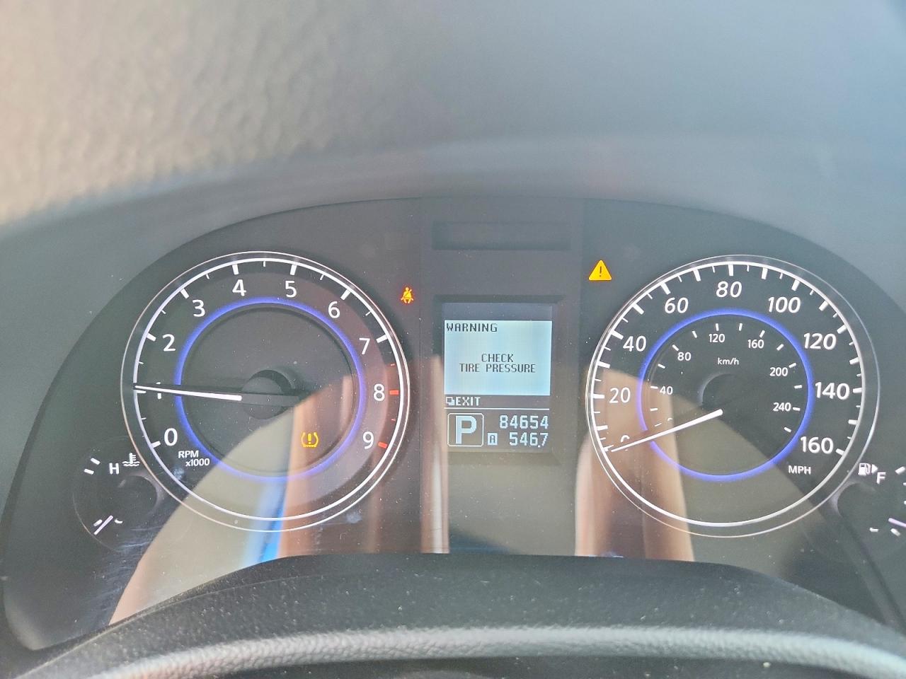 INFINITI G37 X