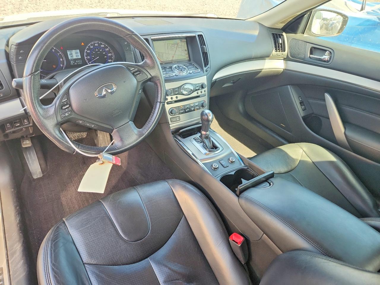 INFINITI G37 X