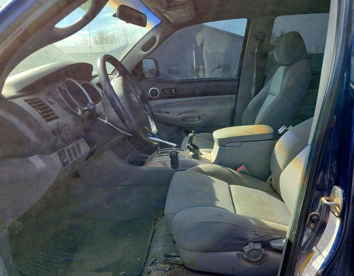 Toyota Tacoma V6