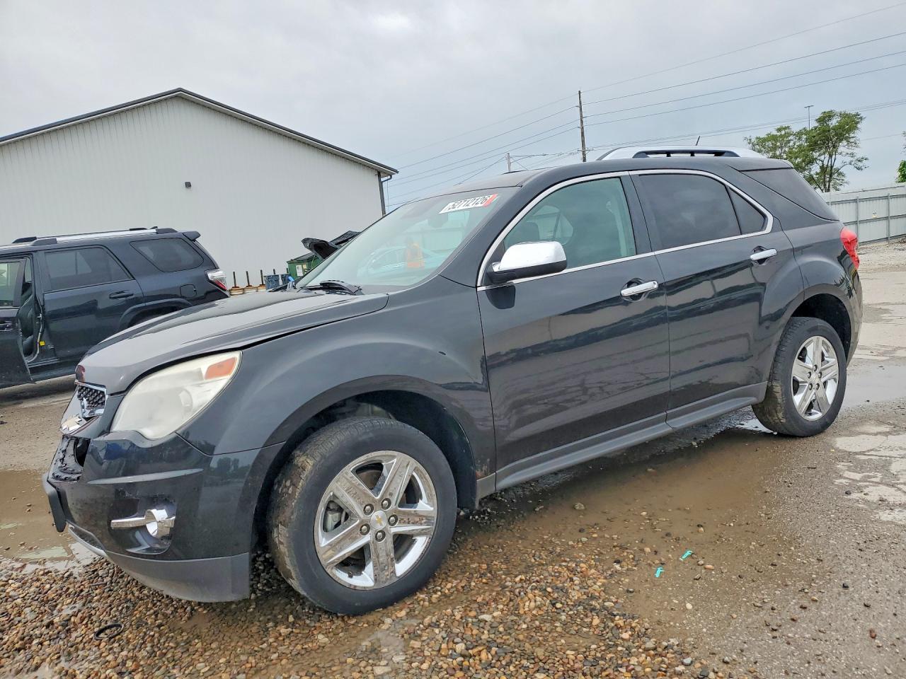 Salvage Chevrolet Equinox Image