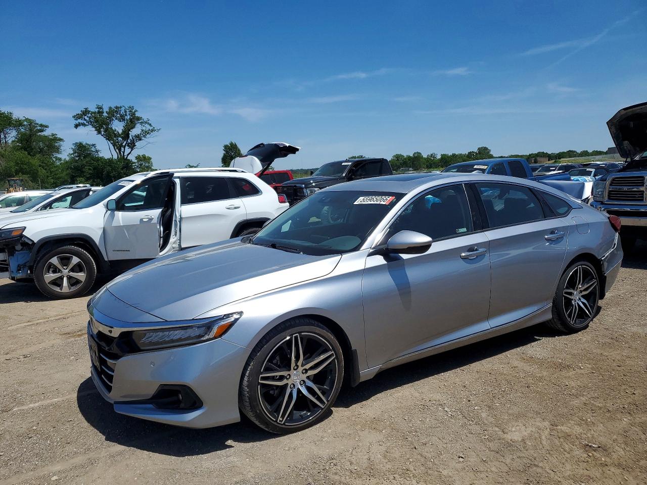Salvage Honda Accord Image