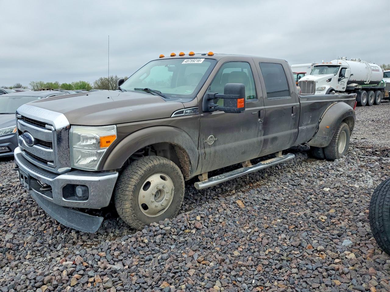 Salvage Ford F-350 Image