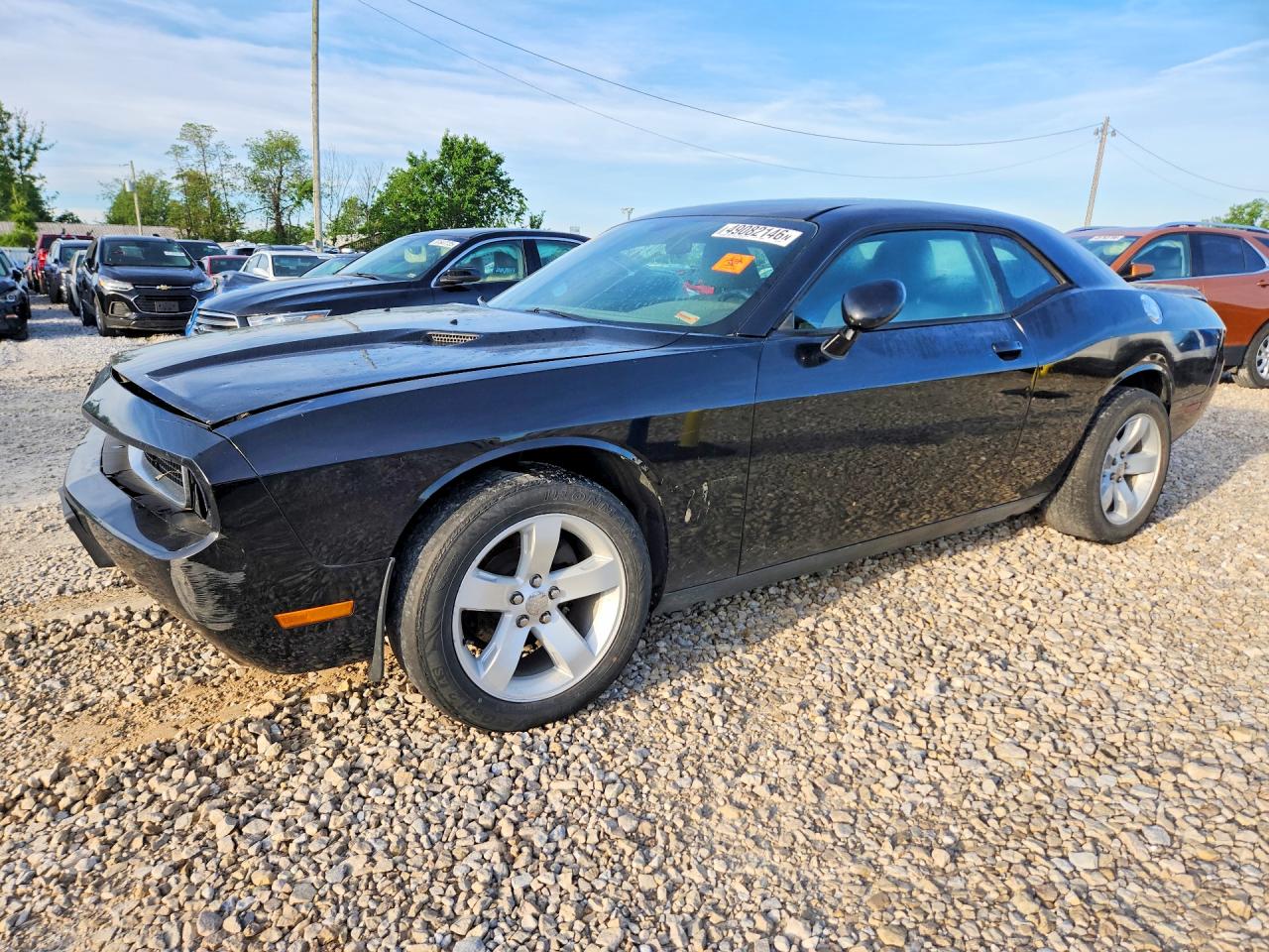 Salvage Dodge Challenger Image