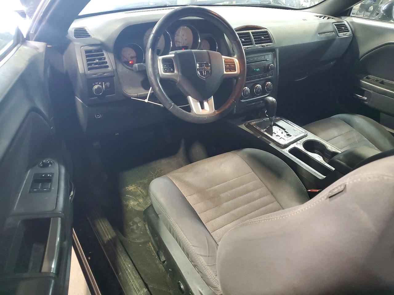 Dodge Challenger Sxt