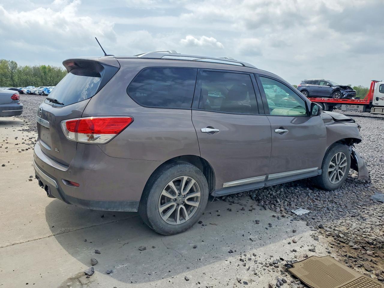 Nissan Pathfinder Sl