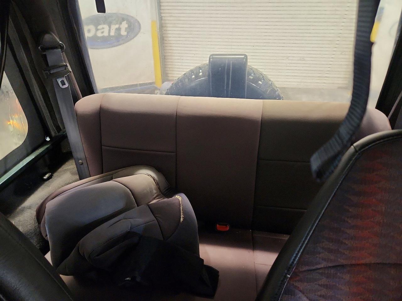 Jeep Wrangler Sport