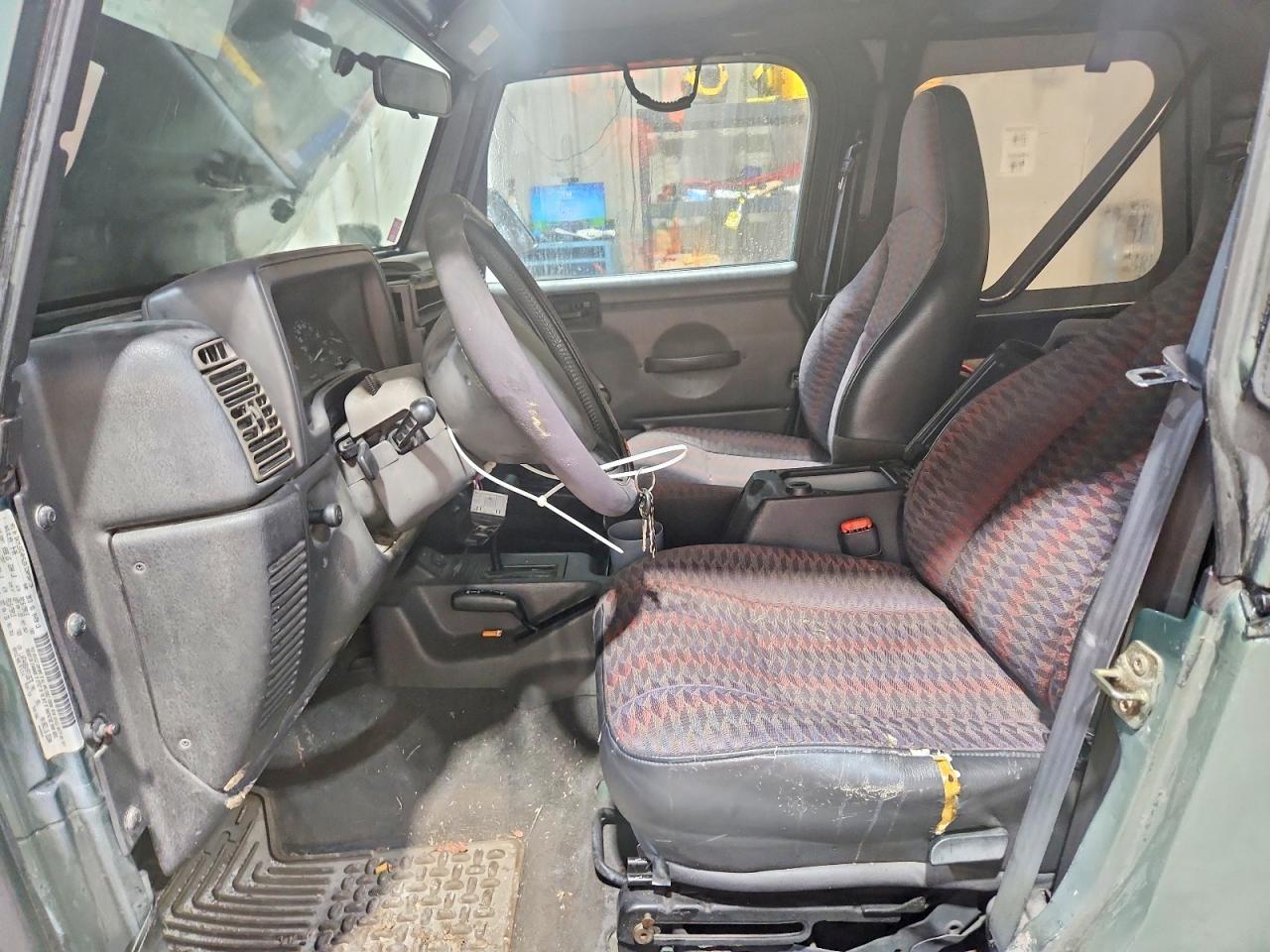 Jeep Wrangler Sport