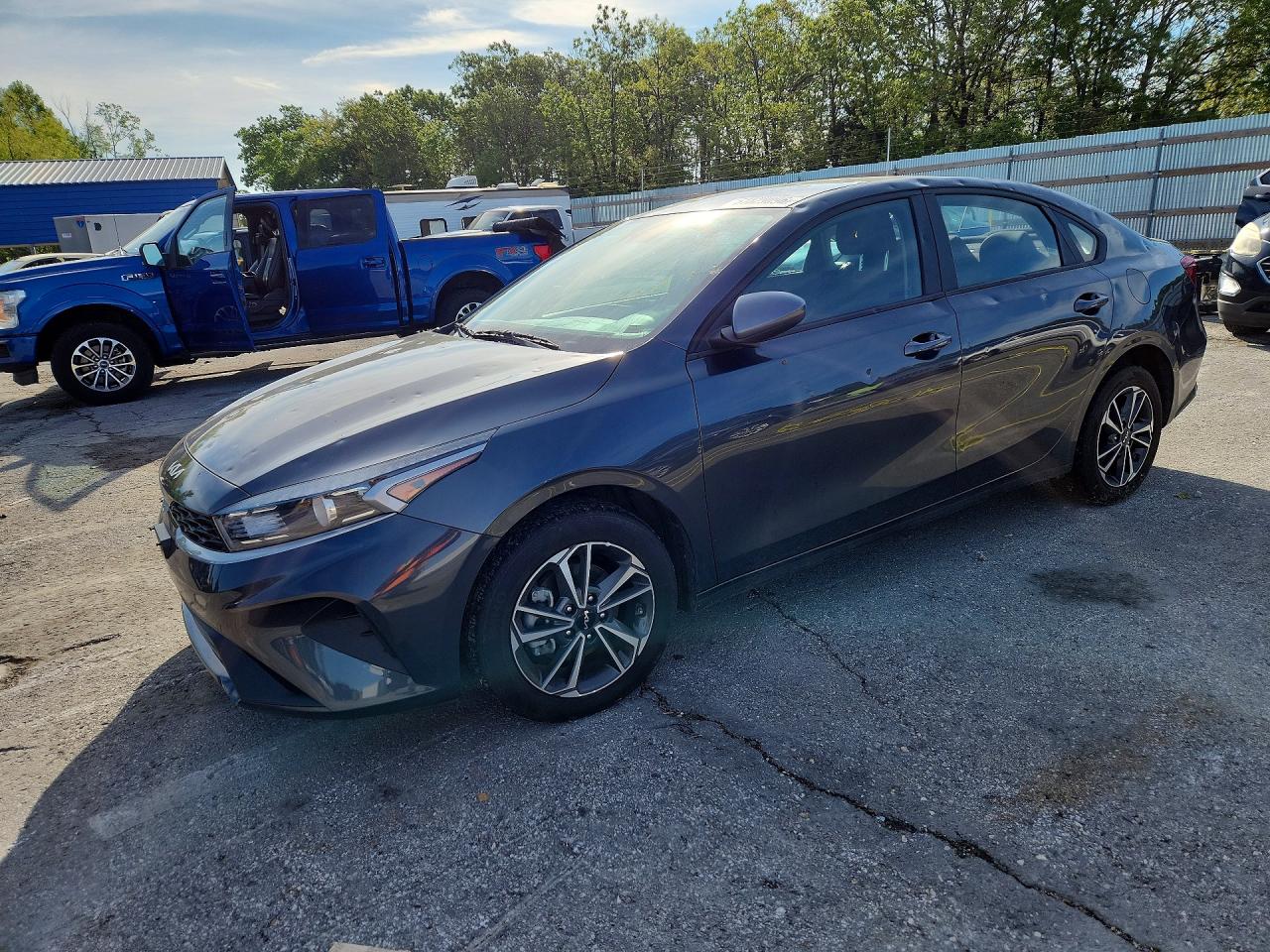 Salvage Kia Forte Image