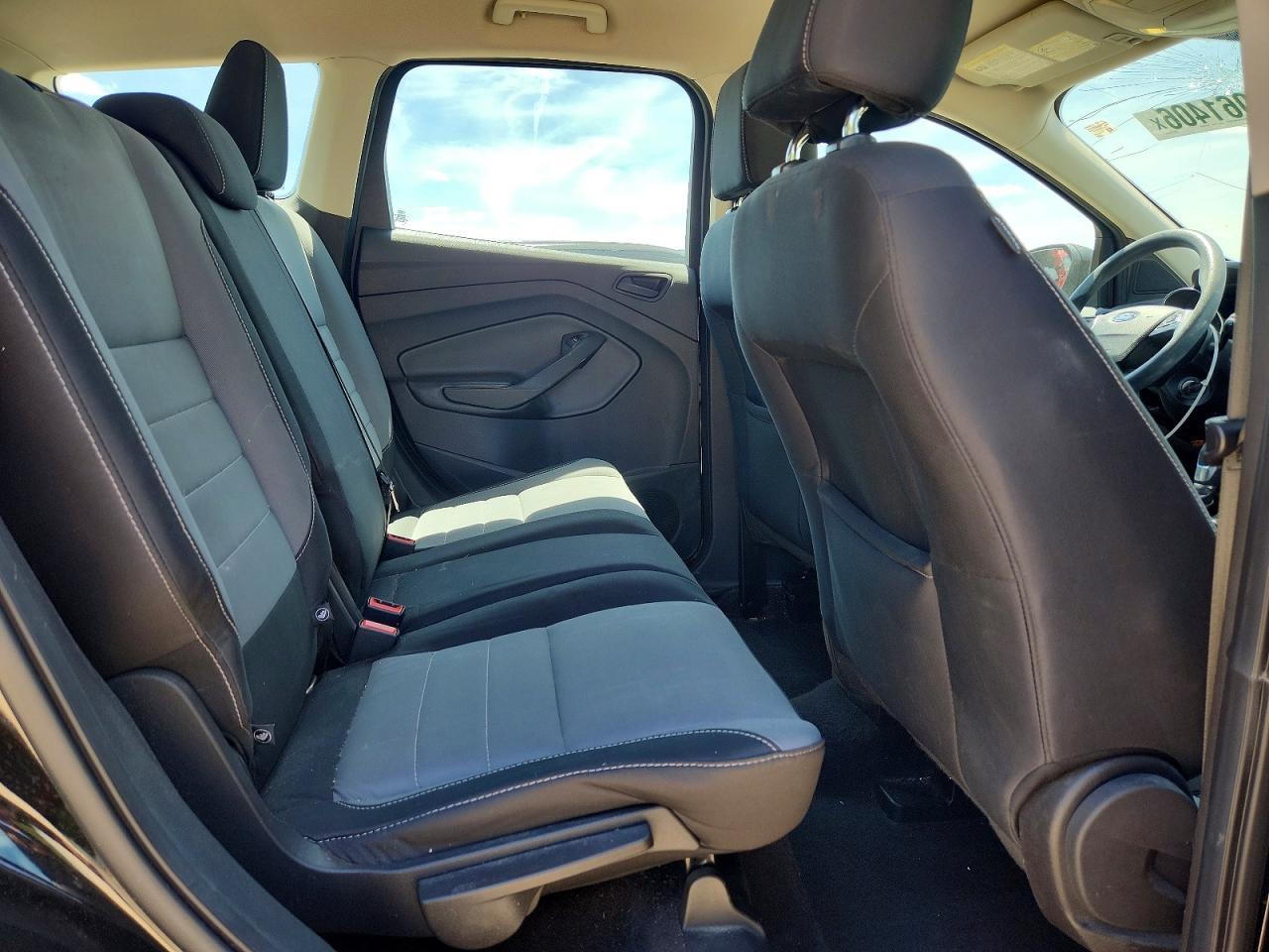 Ford Escape S