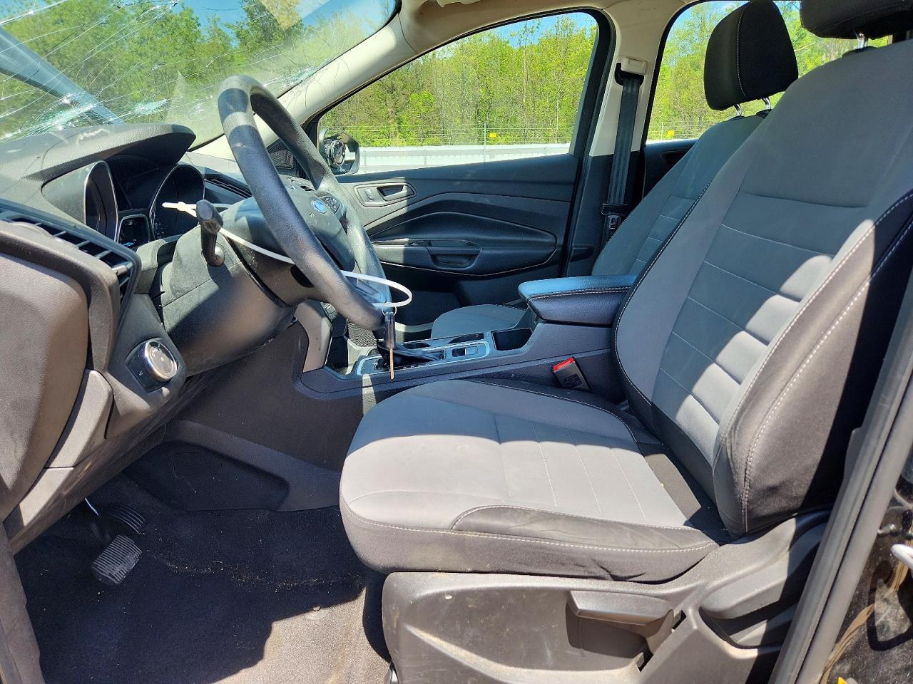 Ford Escape S
