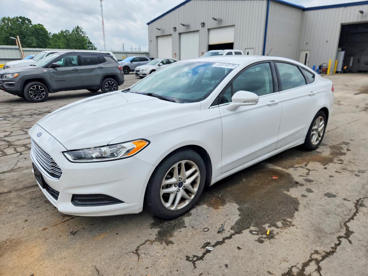 Salvage Ford Fusion Image