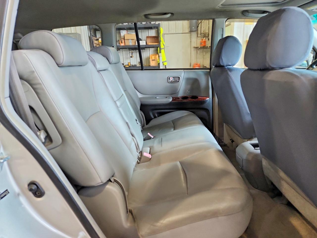 Toyota Highlander Hybrid