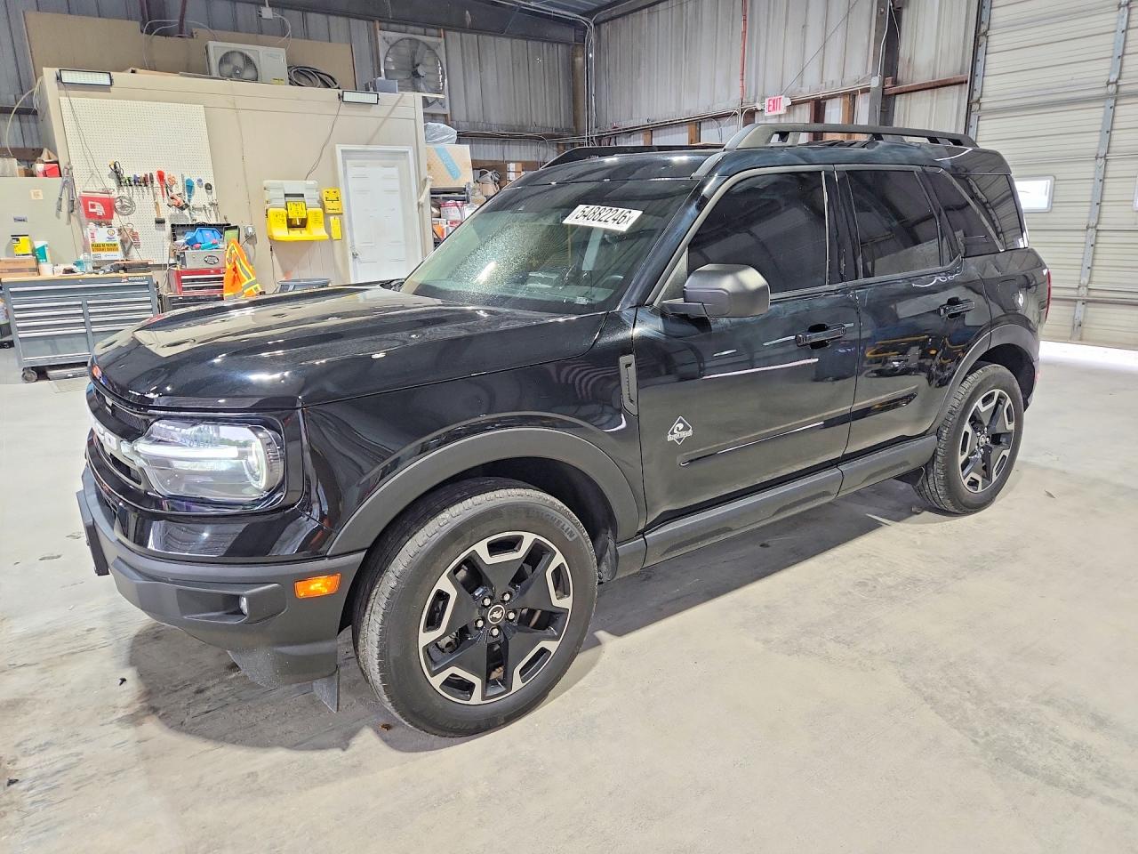 Salvage Ford Bronco Image
