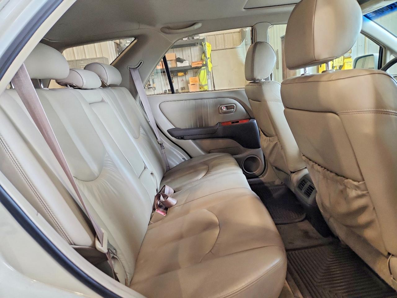 Lexus RX 300