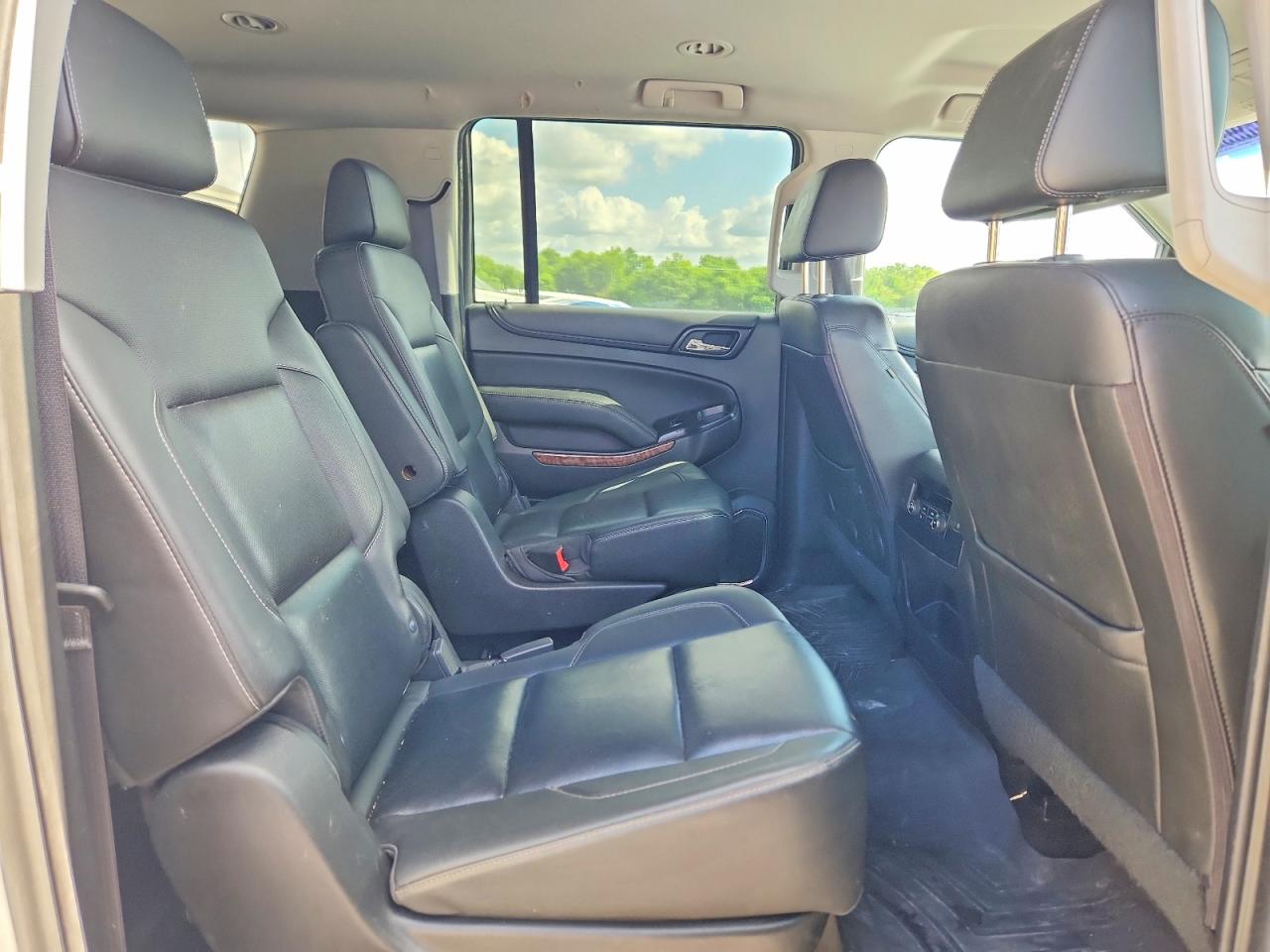 Chevrolet Suburban