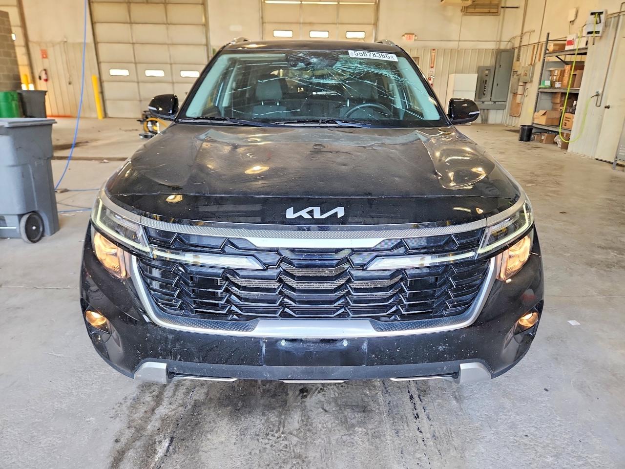 Kia Seltos S