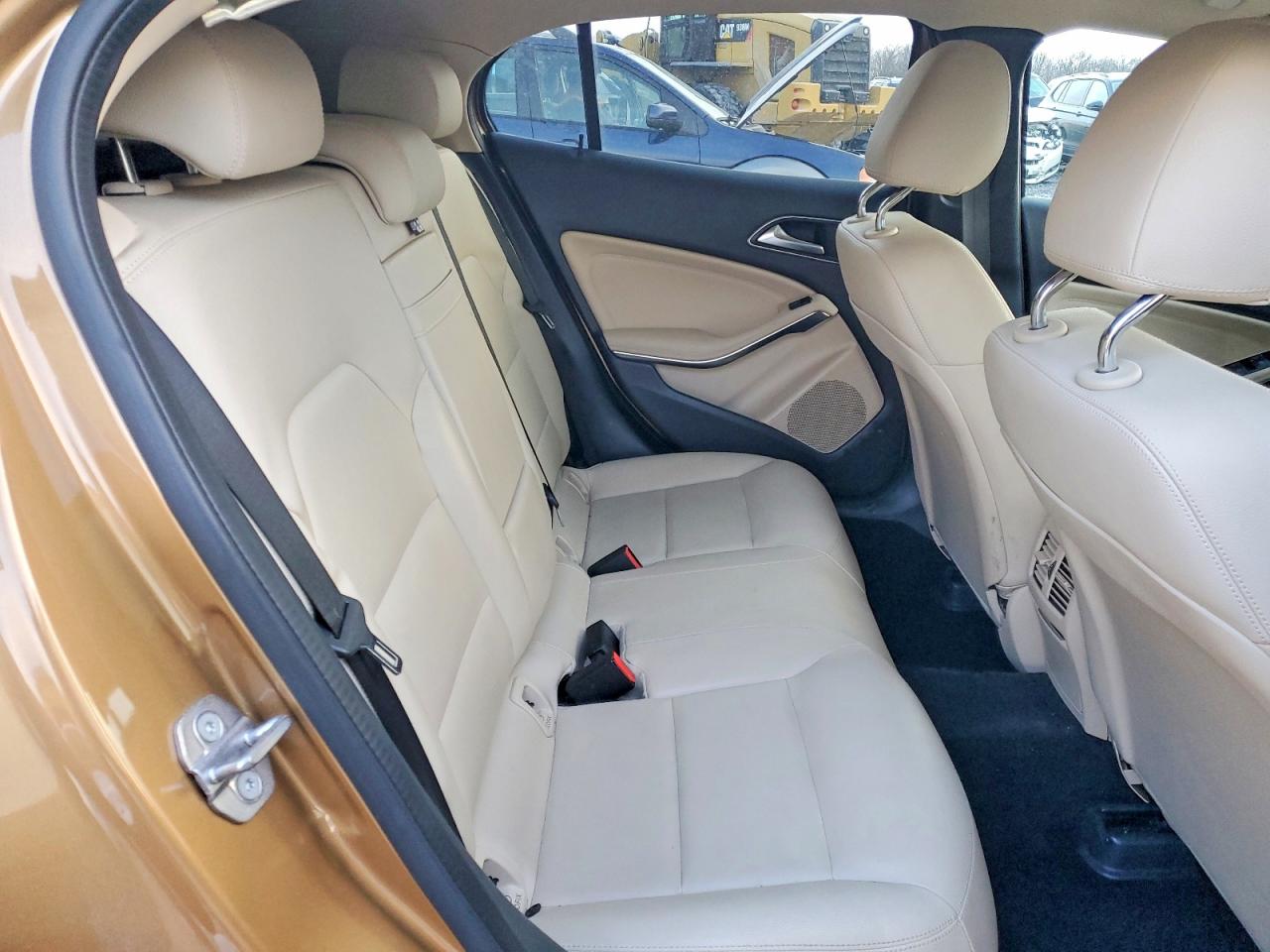 Mercedes-Benz GLA 250
