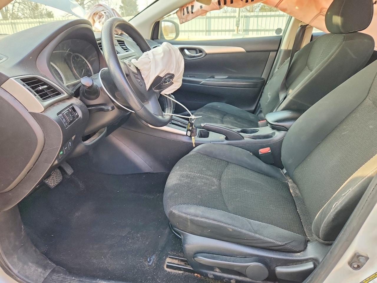 Nissan Sentra S