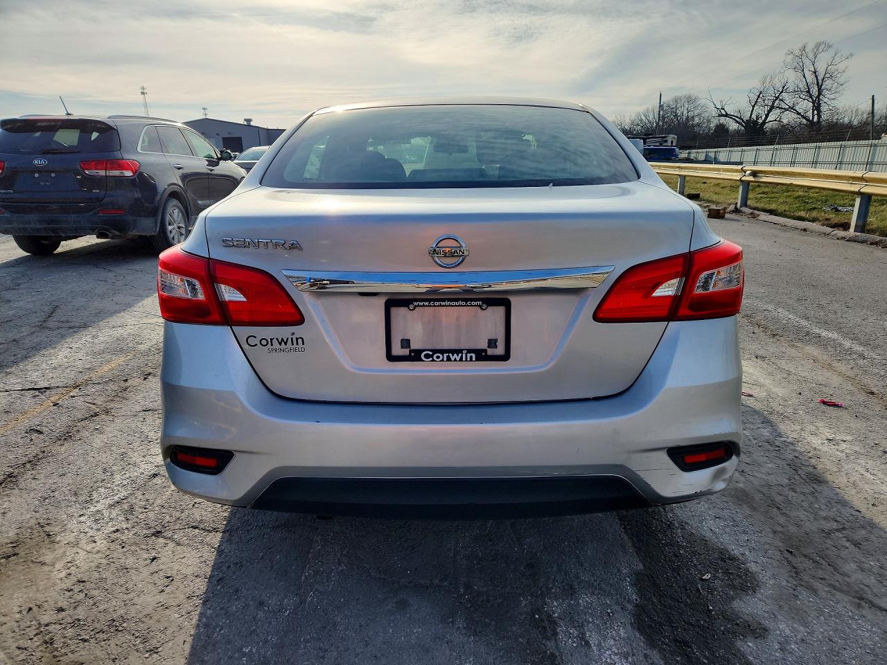 Nissan Sentra S
