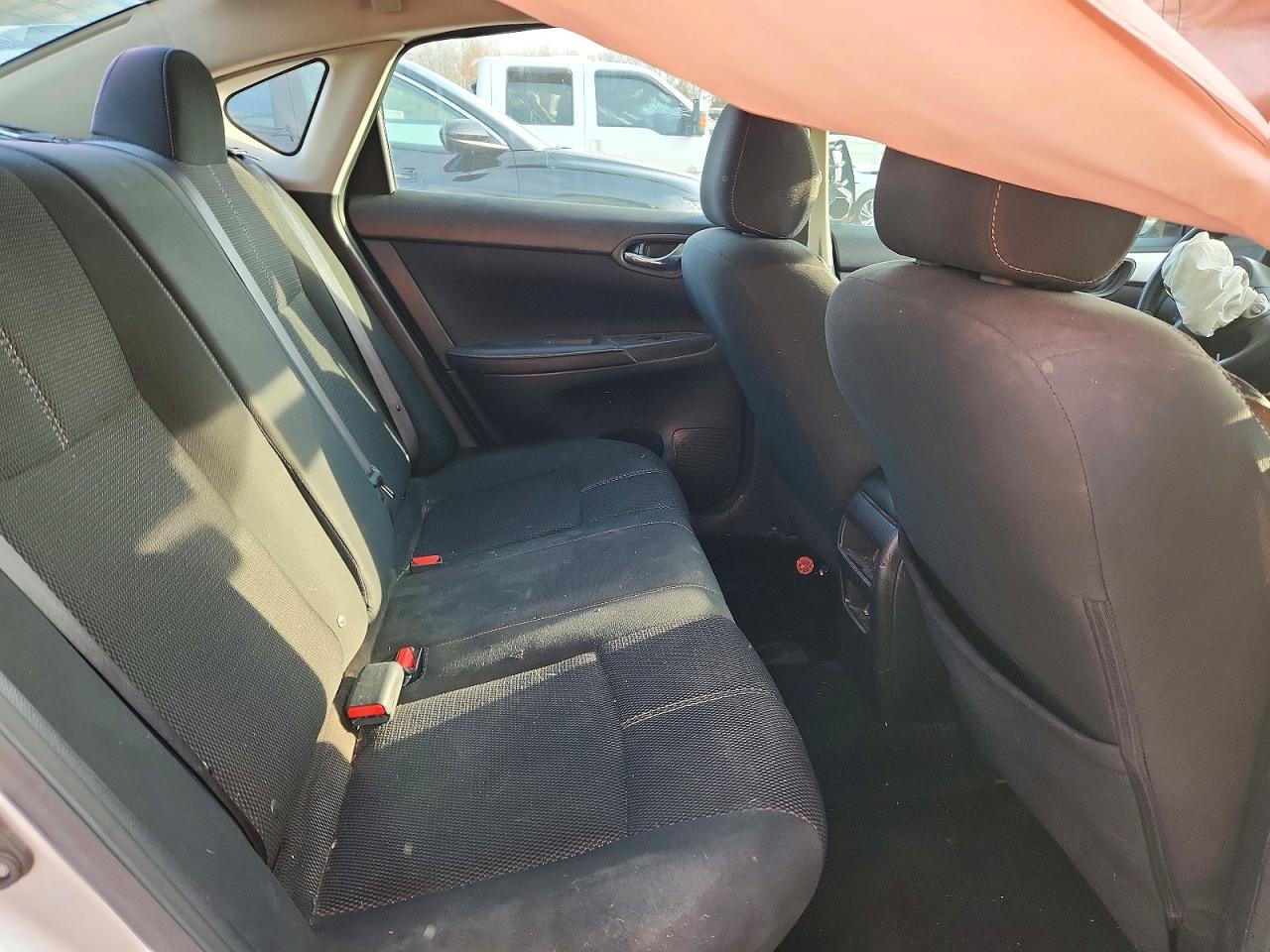 Nissan Sentra S