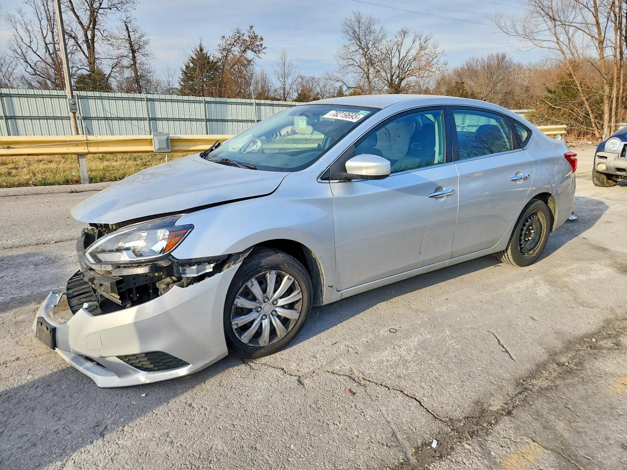 Salvage Nissan Sentra Image