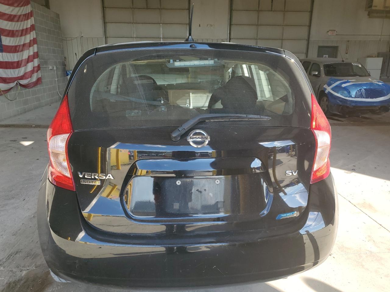 Nissan Versa S