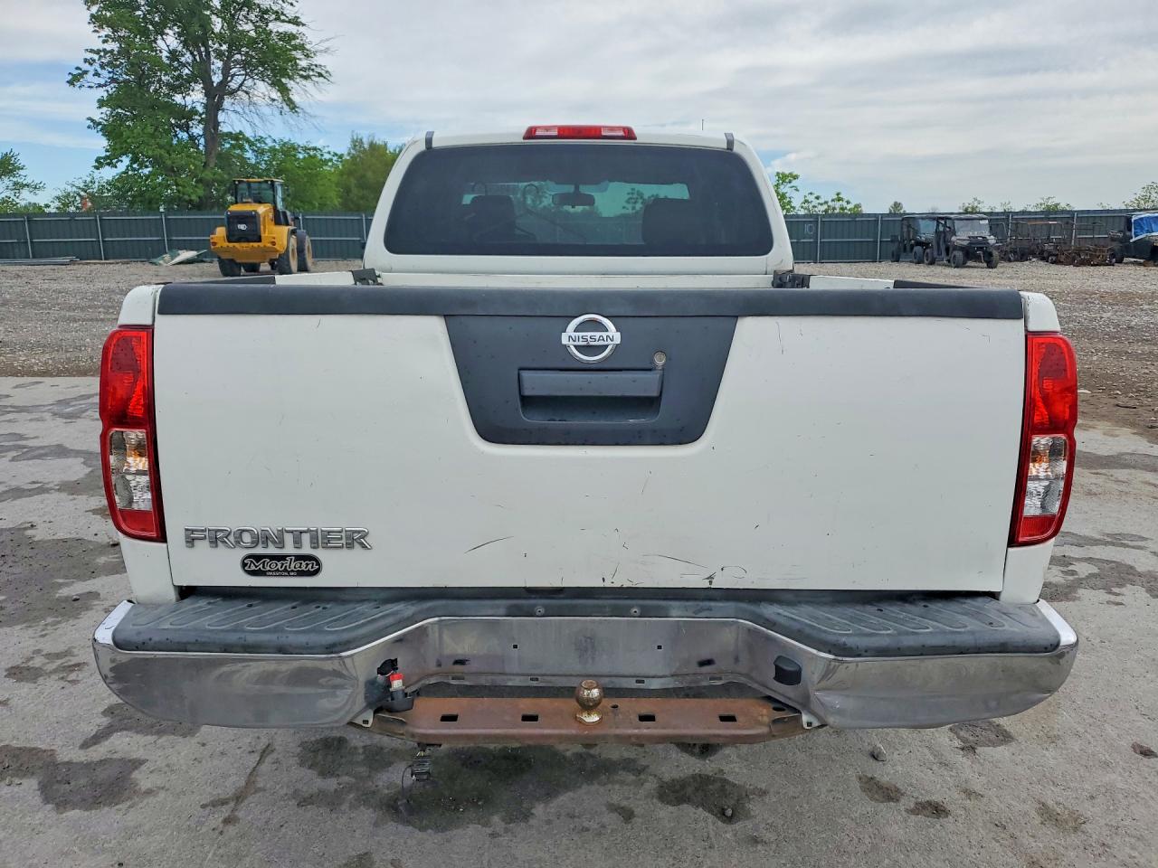 Nissan Frontier S