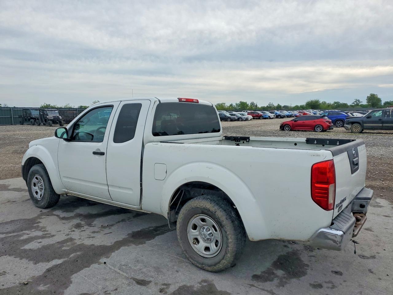 Nissan Frontier S