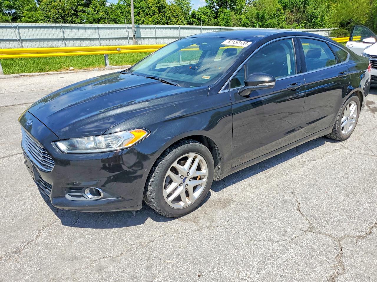 Salvage Ford Fusion Image