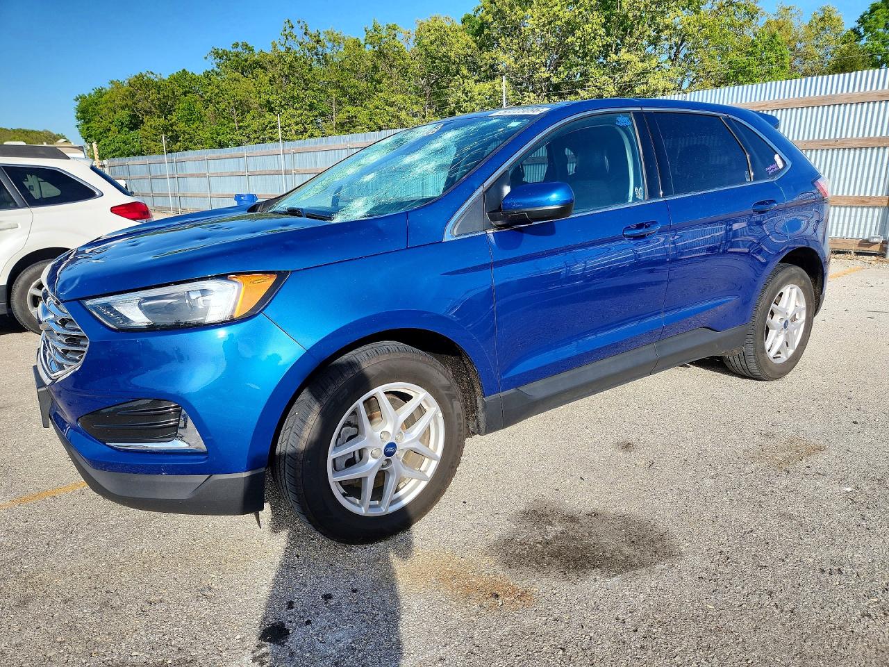 Salvage Ford Edge Image