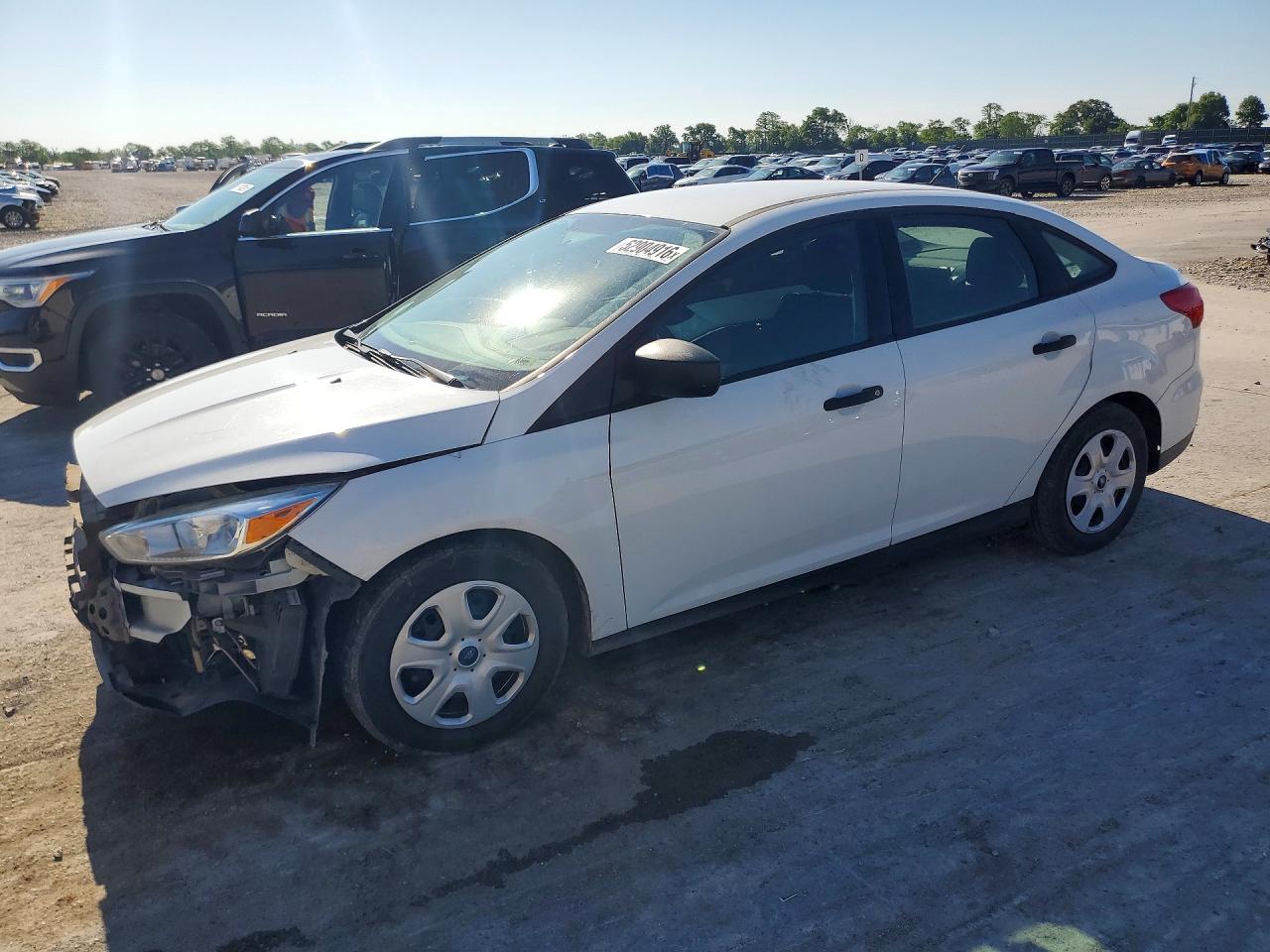 Salvage Ford Focus Image