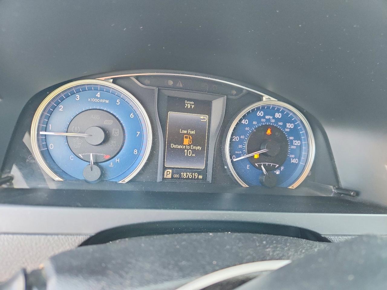 Toyota Camry Xle
