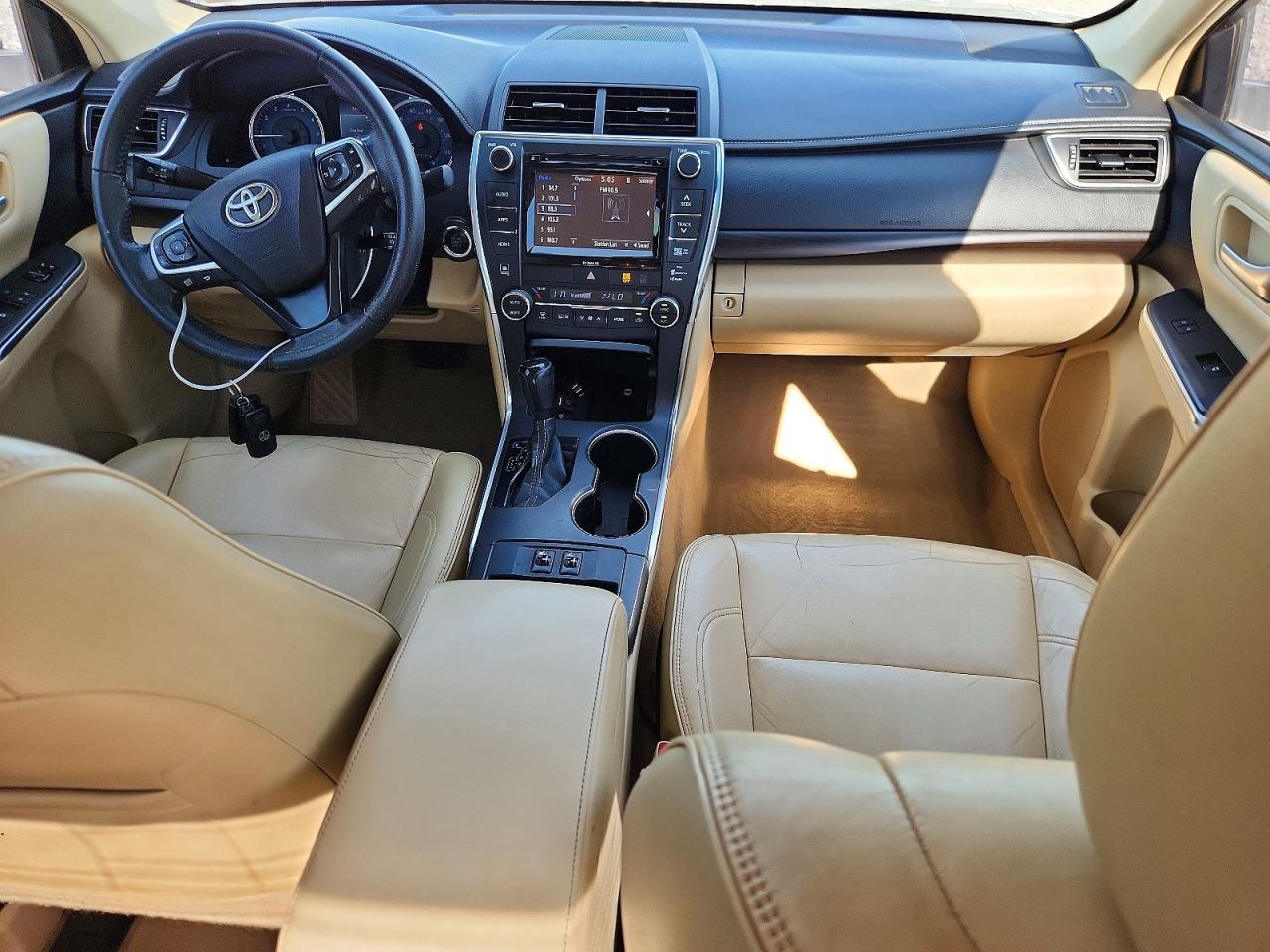 Toyota Camry Xle